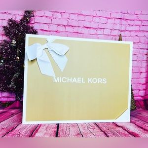 New wrapped Michael Kors Tote